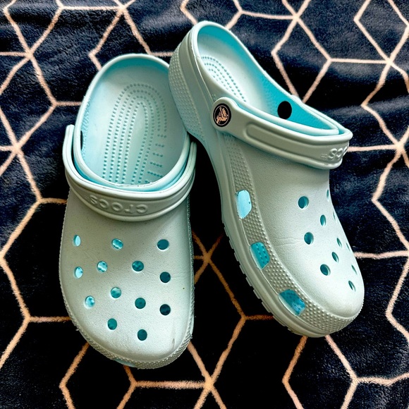 Crocs Baby Blue Size 9 Women’s Size 7 Men’s - Picture 1 of 1